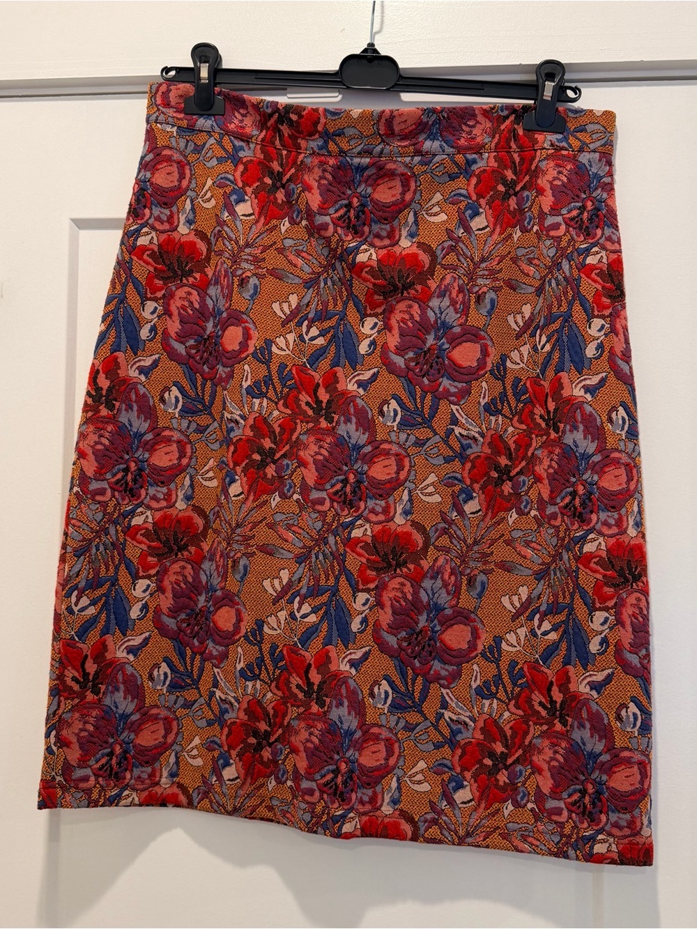 Floral Jacquard Pencil Skirt in Rust and Red